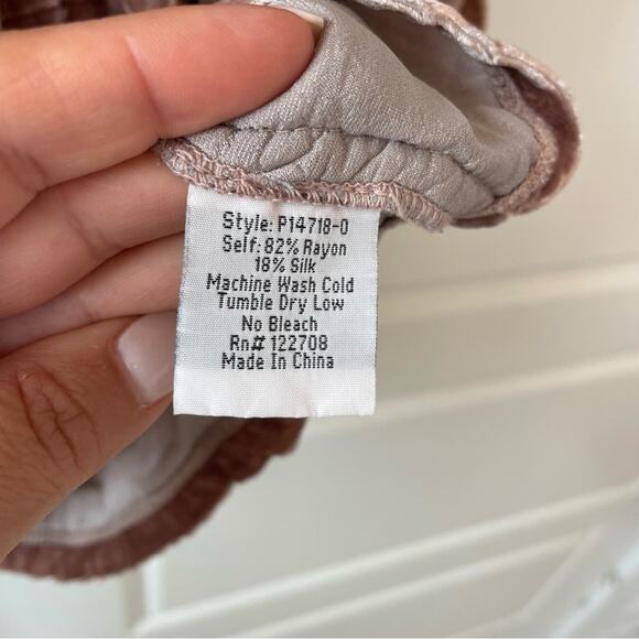 Johnny Was Velvet Silk Top Brown - Picture 4 of 4